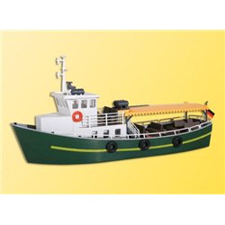 HO River passenger ship