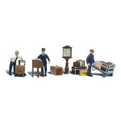 O Scale Depot Workers & Accessories(3) Three Men by Woodland scenics