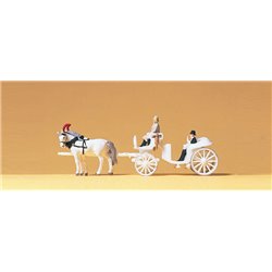 N Gauge Horse Drawn Wedding Carriage(2) Two Men by Preiser