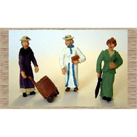 3 x Victorian/Edwardian standing/shopping (O scale 1/43rd)