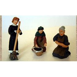 3 x Working Women, scrubber and mopping etc (O scale 1/43rd)