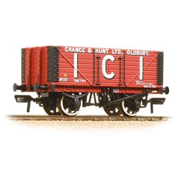 7 Plank Wagon Fixed End ’ICI’ Chance &Hunt Ltd’ Red