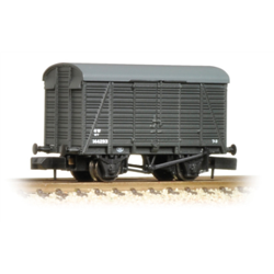 12 Ton Southern 2+2 Planked Ventilated Van GWR Grey
