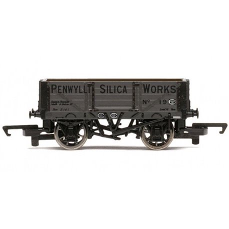 4 plank wagon 'Penwyllt Silica Works'