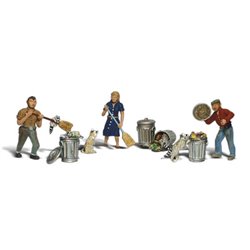 People & Pesky Raccoons - N scale (8 pieces)