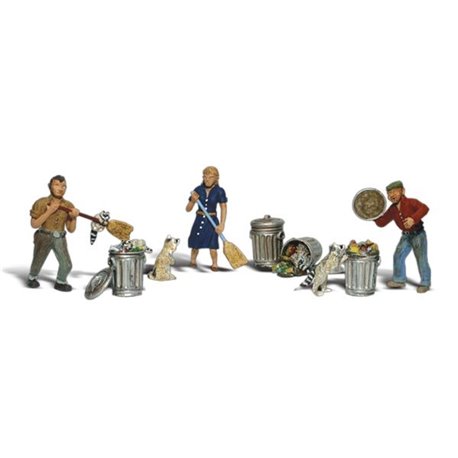 People & Pesky Raccoons - N scale (8 pieces)