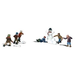 Snowball Fight - N scale (10 pieces)