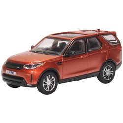 Land Rover Discovery 5 Namib Orange