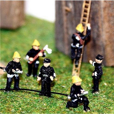 Assorted Firemen Figures - Unpainted