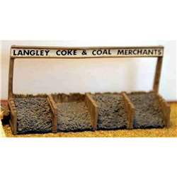 Coal Staithes (bunkers) & nameboard - Unpainted