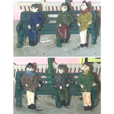 Painted 2x station seats & 2 figures