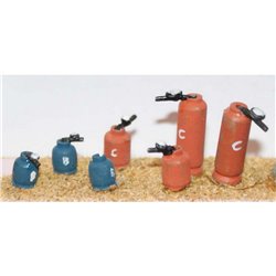 6 Assorted Calor Gas Cylinders (OO Scale 1/76th) - Unpainted