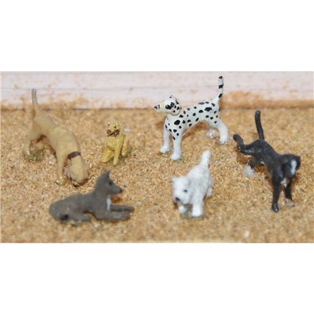 Painted 6 Assorted Dogs (OOScale 1/76th)