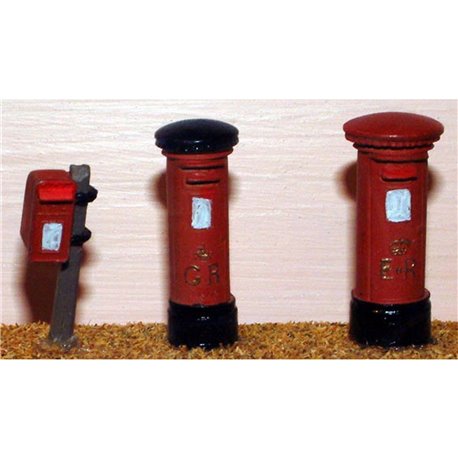 3 Assorted Pillar Boxes - Unpainted