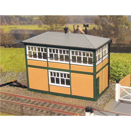  Fordhampton Signal Box Plastic Kit.