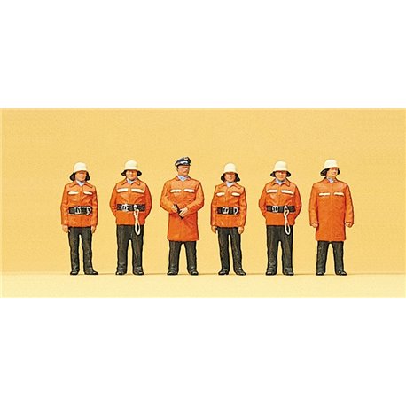 Firemen in Protective Clothes (6) Exclusive Figure Set