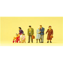 Passers By (7) Exclusive Figure Set