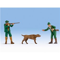 Hunters (2) & Dog Figure