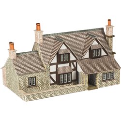 N Scale Town End Cottage