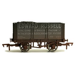 7 Plank Wagon Edward Russell 143 9' Wheelbase Weathered