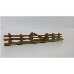 Rough fencing + gate