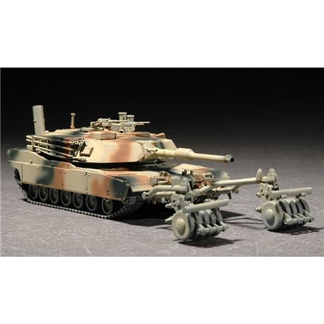 M1A1 with Mine Roller Set - 1:72 scale