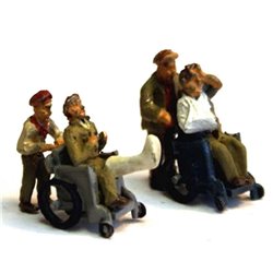 2 Wheelchairs & Patients with 2 figures pushing - Unpainted