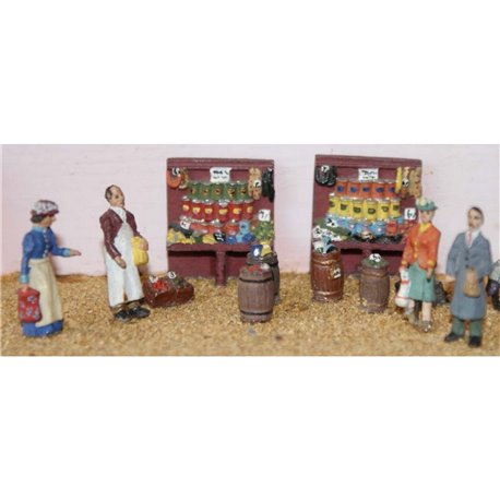 Grocer shop fitting & figures (OO Scale 1/76th) - Unpainted