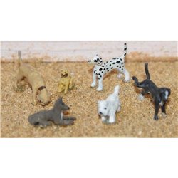 6 Assorted Dogs (OO Scale 1/76th) - Unpainted