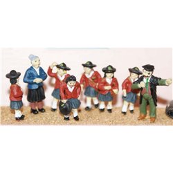 Painted Schoolgirls and Teachers (OO scale 1 /76th)