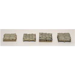 4 x Pallets and sack load (lightweight) - Unpainted