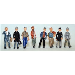 Painted 8 assorted Walking Men (OO scale 1 /76th)