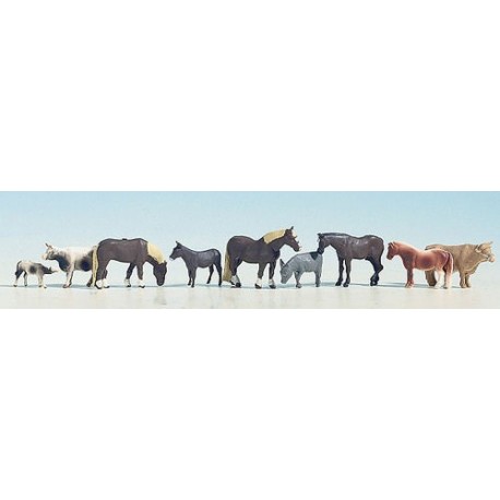 OO Scale (1/76) Farm Animals(9) by Noch