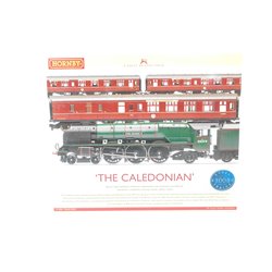 Hornby R 2306 "The Caledonian" Train set. Limited Adition + R4177 "The Caledonian Coaches" OO Gauge Used