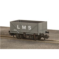 PECO N RTR 9ft 7 Plank Open Wagon, LMS, Grey