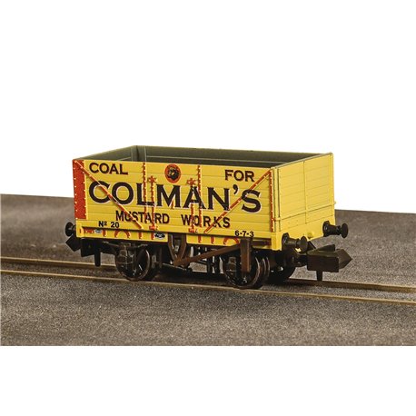 PECO N RTR 9ft 7 Plank Open Wagon, Colman's Mustard