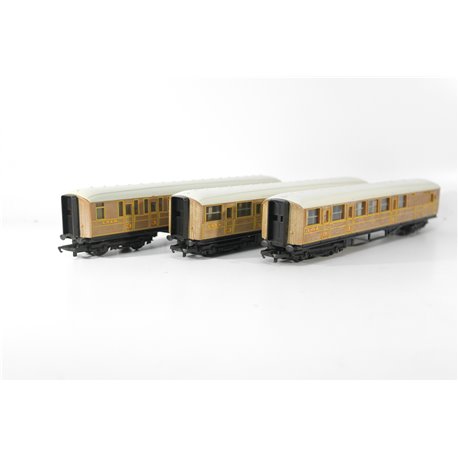 A set of 3 Hornby LNER Teak Coaches OO Gauge USED