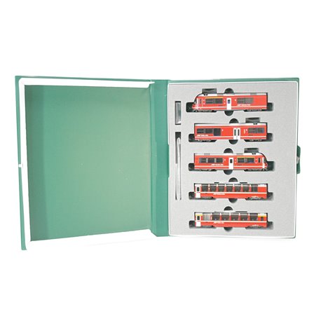 Kato 10-1318 RHB BERNINA EXPRESS 5 CAR POWERED SET. N Gauge USED