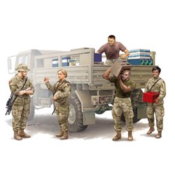 Trumpeter 1:35 - Modern US Soldiers Logistics Supply Team