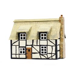 Thatched Cottage (Dapol - Kitmaster)