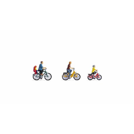 Family on a Bike Ride (4)