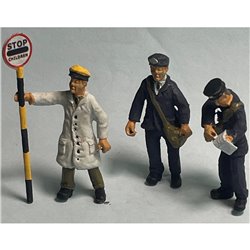 3 x Figs Lollipopman, Postman, Traffic Warden (O scale 1/43rd)