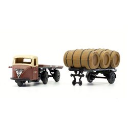 Scammell Scarab HO/OO scale plastic kit by Dapol
