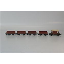 A Rake of 4 Tri-ang TT T176 Open Wagons + Brake Car TT Gauge USED