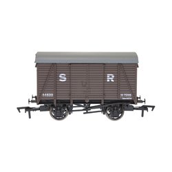 Box Van SR 44630