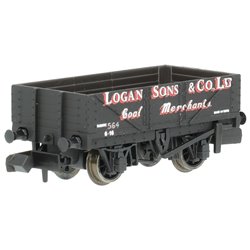 PECO N RTR 9ft 5 plank open wagon Logan & sons