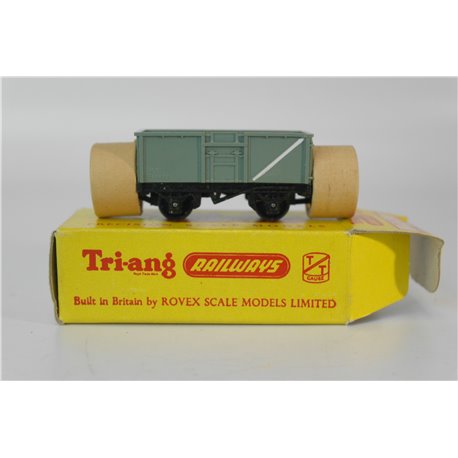 A Set of 3 Tri-ang TT Mineral Trucks . TT Gauge USED