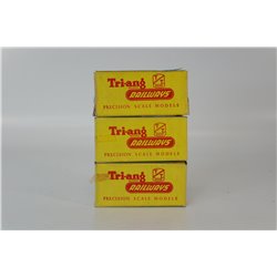 A Set of 3 Tri-ang TT Tankers TT Gauge USED