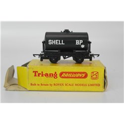 A Set of 3 Tri-ang TT Tankers TT Gauge USED