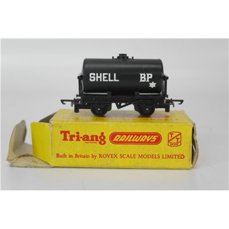 A Set of 3 Tri-ang TT Tankers TT Gauge USED